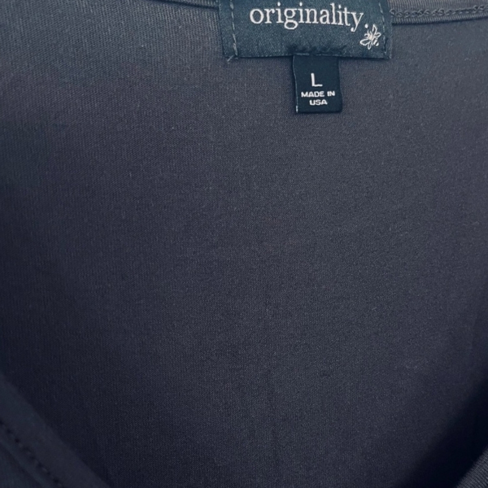 Originality Soft Stretchy Comfy Blouse - Picture 5 of 10